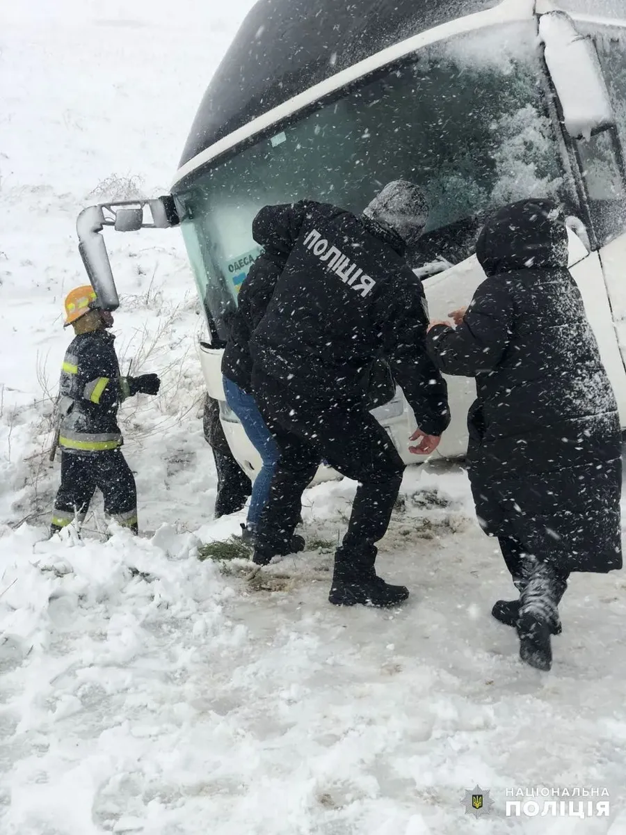 bad-weather-caused-numerous-accidents-and-traffic-jams-in-odesa-region
