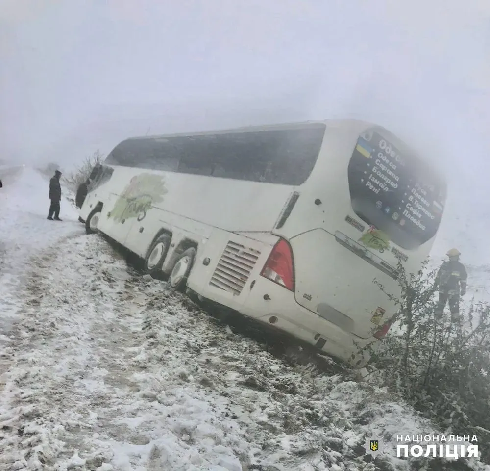 Bad weather in southern Ukraine: almost fifty accidents on the roads of Odesa region