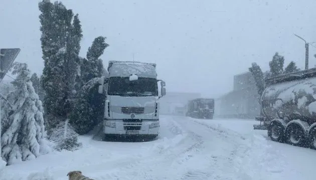 moldova-suspends-traffic-through-checkpoints-changes-at-checkpoints-in-odesa-region-due-to-bad-weather