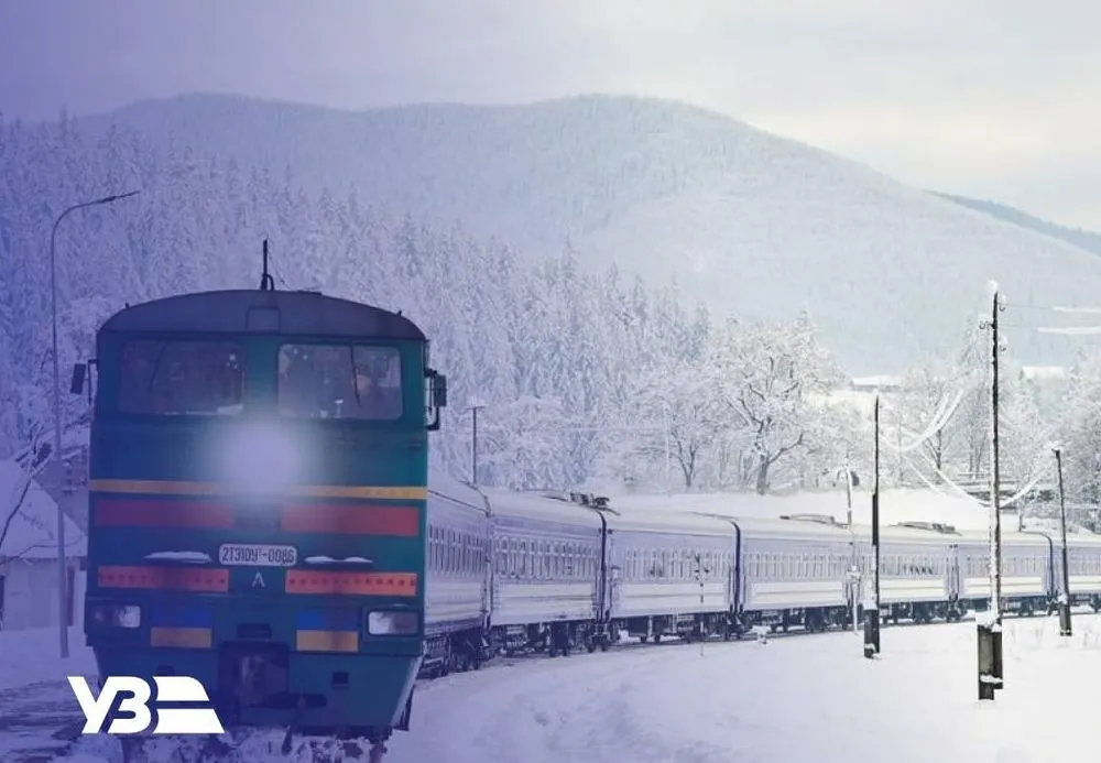 Через негоду в Україні низка поїздів прямує із запізненням, жоден рейс не скасували: що відомо