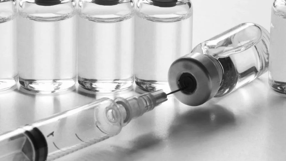 Ліки можуть з'явитись до кінця десятиліття: BioNTech успішно випробувала вакцину проти раку