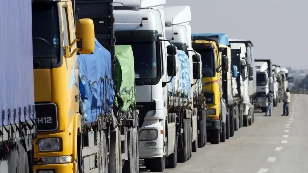 Strike of Polish carriers: 25 Ukrainian drivers say they want to evacuate