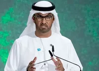 ОАЭ планировали использовать роль хозяина климатической конференции, чтобы предложить выгодные нефтяные и газовые соглашения - BBC