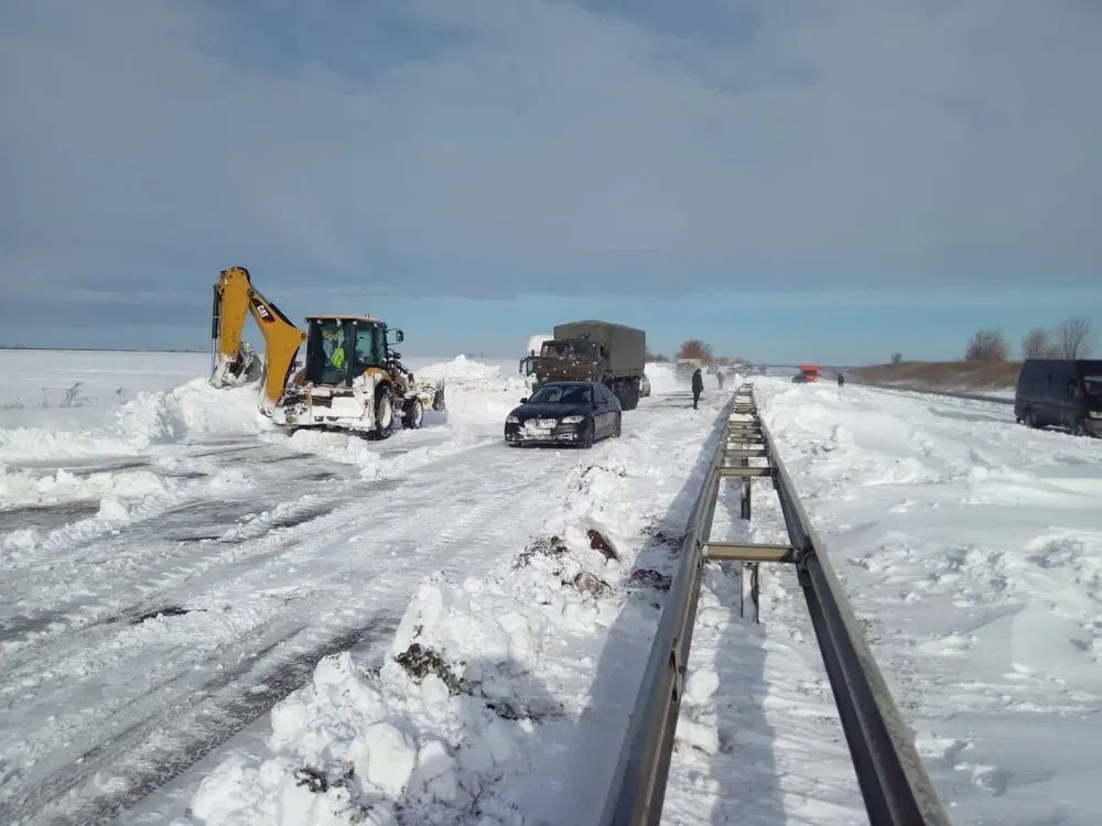 Спасательные группы Одесской области освободили уже почти 2 тысячи человек из снежных ловушек - Кипер