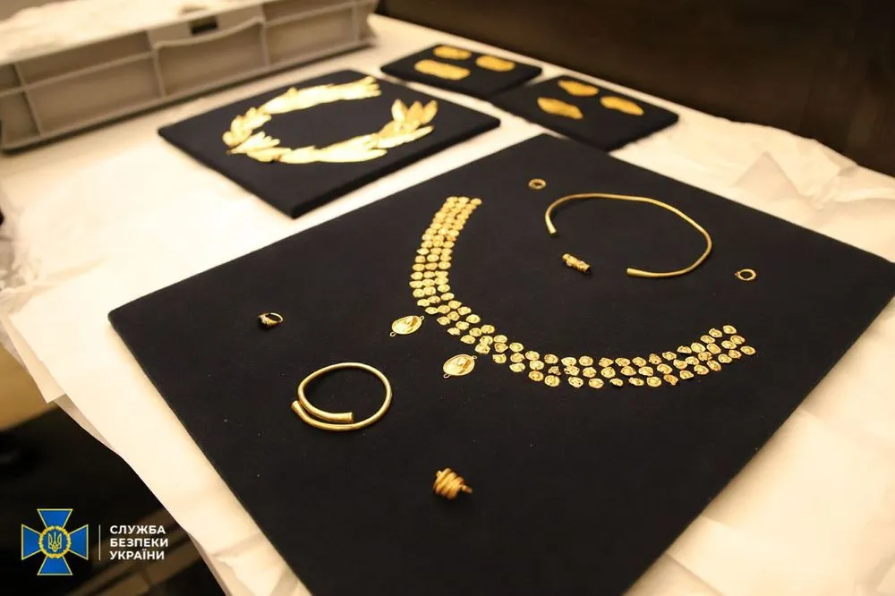 Ukraine returns $1.5 million collection of Scythian gold after a decade of litigation