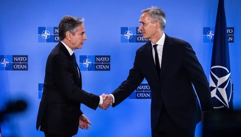 US Secretary of State Blinken arrives at NATO headquarters to discuss, among other things, Ukraine