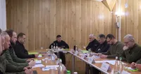 Зеленский провел совещание по ликвидации последствий непогоды: поручил ускорить работы по восстановлению электричества