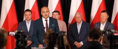 Уряд Польщі заявив про домовленість із перевізниками — Мінінфраструктури Польщі