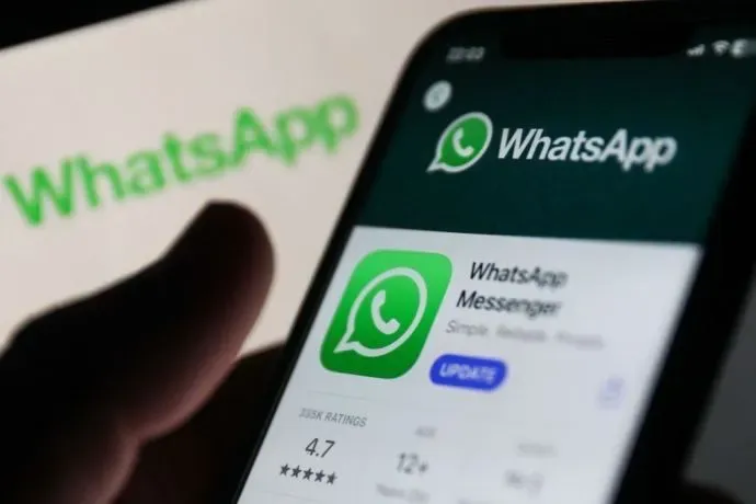 In France, ministers were banned from using WhatsApp, Telegram and Signal