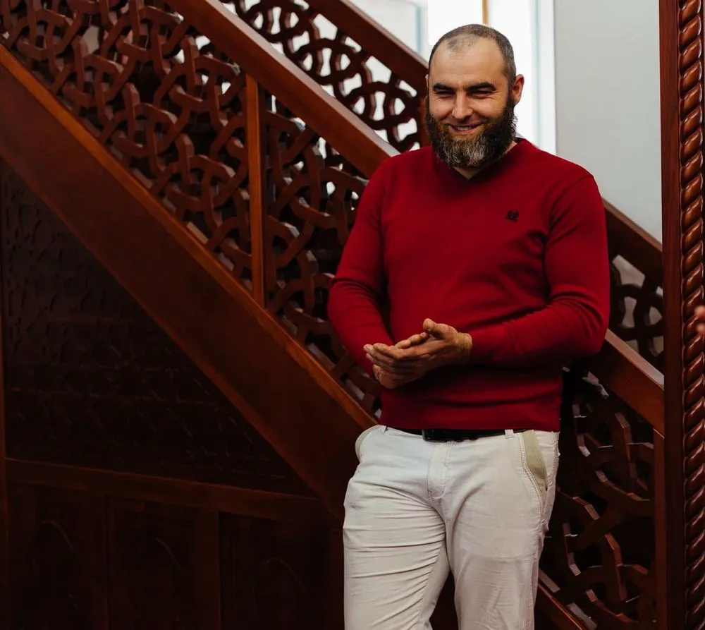 The head of the Alushta Muslim community, Abdul Gafarov, was searched and detained by human rights activists