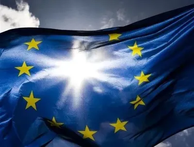 The EU has agreed on a 50 billion euro package of financial assistance to Ukraine