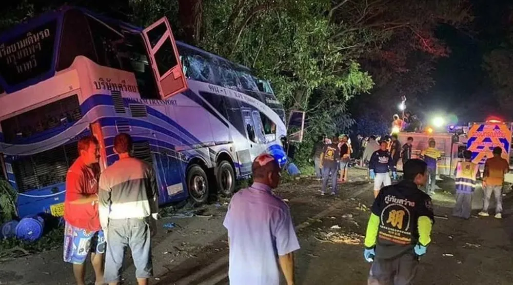 14-people-died-in-a-bus-accident-in-thailand-due-to-a-driver-who-fell-asleep-at-the-wheel