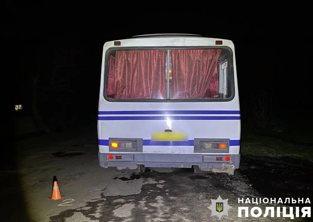 A bus hit a pedestrian to death in Poltava region