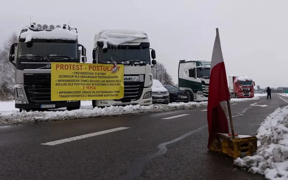 Baltic states call on Poland to lift blockade of Ukrainian border - Estonian Foreign Ministry  