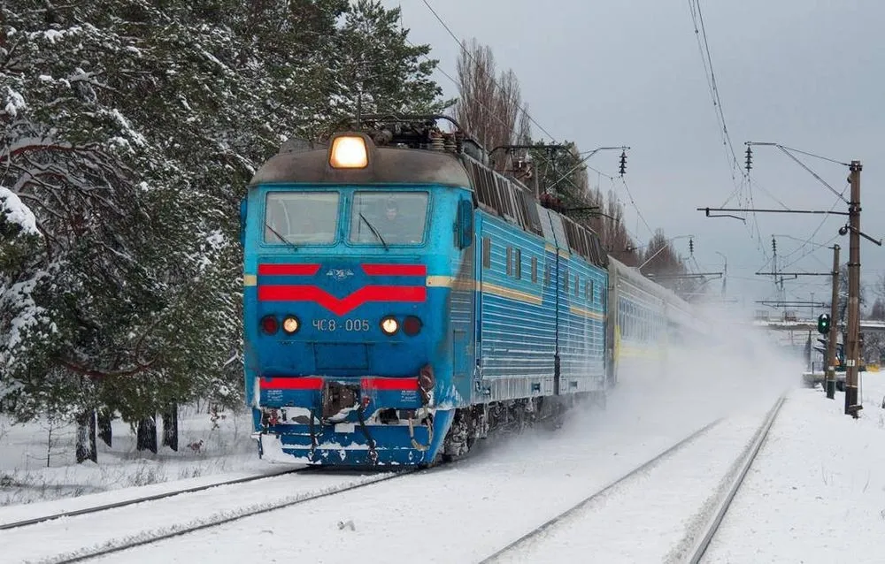 ukrzaliznytsia-opens-additional-flights-on-the-eve-of-the-christmas-and-new-year-holidays-to-lviv-and-the-mountains