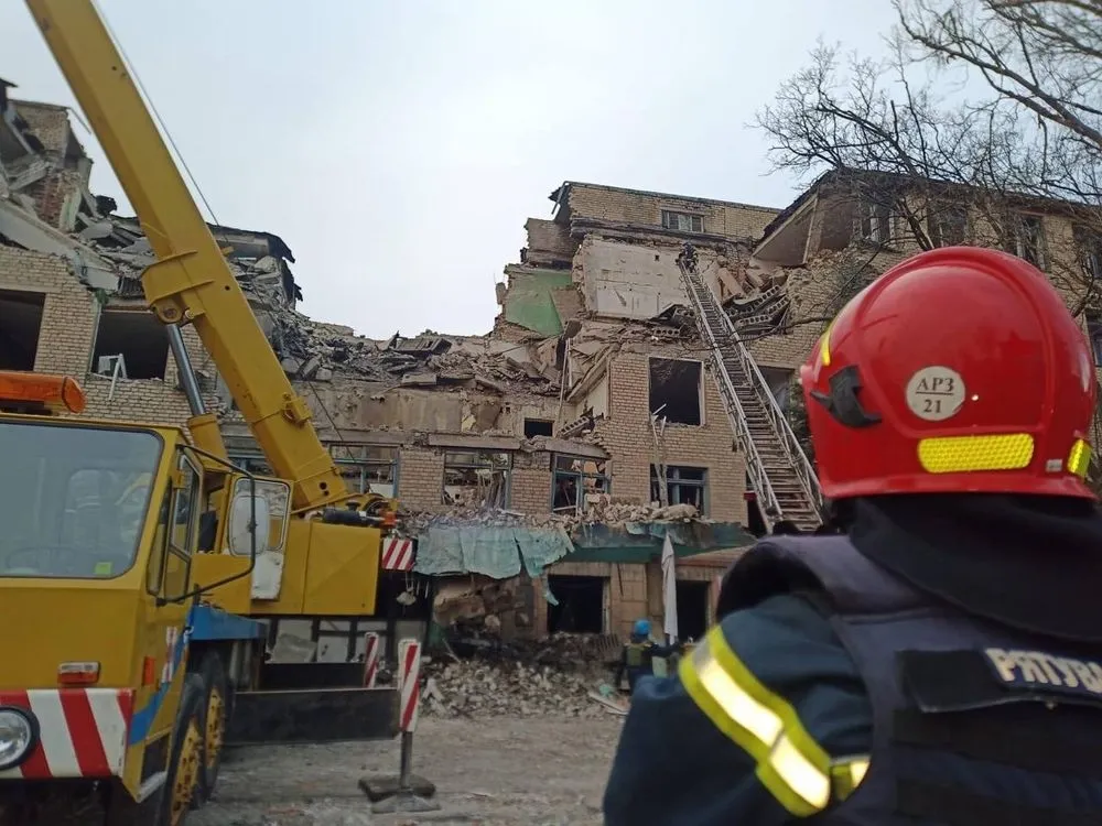 Strike on Selidovo: rescuers dismantled 75 tons of building structures of the educational institution