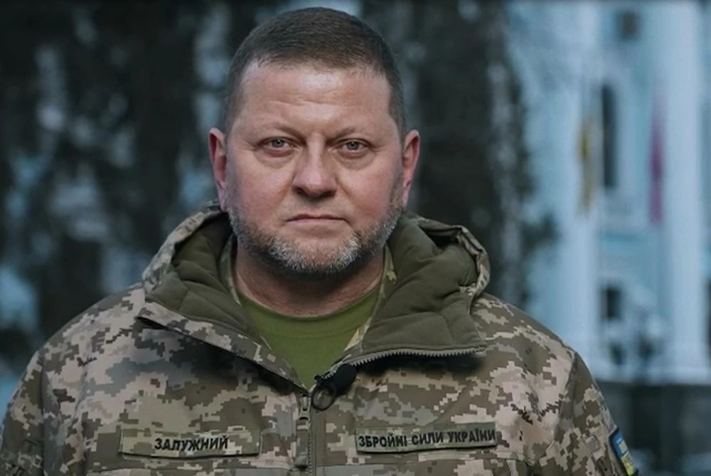Залужний привітав бойових побратимів з Днем Збройних сил України: "Саме ви стоїте за майбутнє наших дітей"