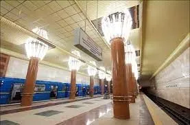 Через проблеми з тунелем: у столиці на півроку закриють рух поїздів метро від "Теремків" до "Либідьскої"