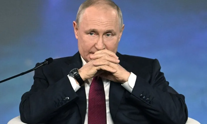 He is behaving very strangely: media analyzes putin's behavior amid upcoming presidential elections in russia