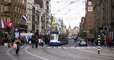 Амстердам установил ограничение скорости 30 км/ч на 80% городских дорог