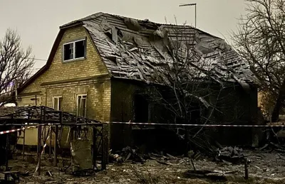Показали последствия ночной атаки по Киеву в Бортничах