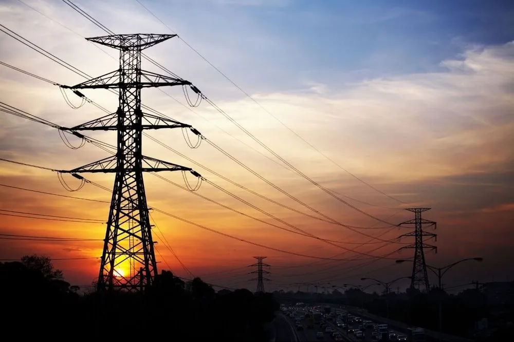 В Украине пятый день подряд энергодефицит: "Укрэнерго" призывает украинцев снизить потребление электроэнергии