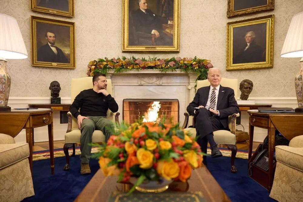 Байден заявил о непоколебимой поддержке Украины: "Я с гордостью принимал Зеленского в Белом доме"