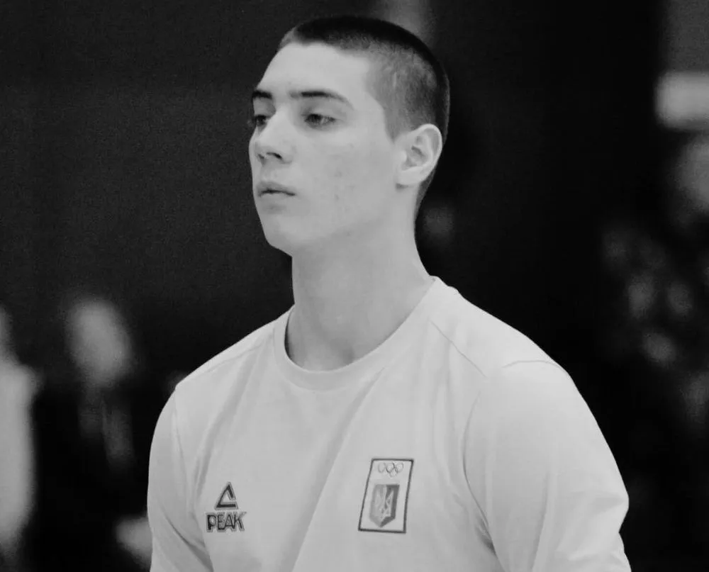 He went to the front at the age of 18: master of sports in fencing Fedir Yepifanov died