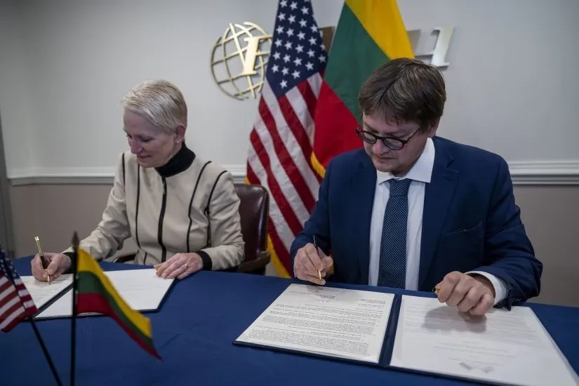 us-and-lithuania-sign-defense-cooperation-plan-for-2024-2028