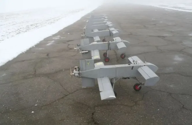 test-flight-of-ukrainian-kamikaze-drone-aq-400-scythe-takes-place