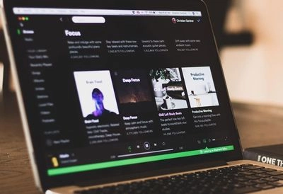 Spotify офіційно припинив роботу в Росії – ЗМІ