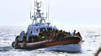 EU agrees on reform to tighten rules for accepting migrants - media 