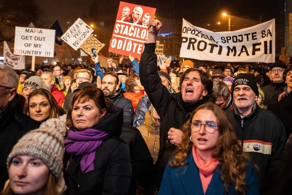 protests-against-ficos-government-continue-in-slovakia
