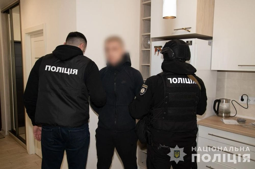 Правоохоронці виявили ​​міжнародний наркосиндикат із прибутком у 135 мільйонів гривень на рік
