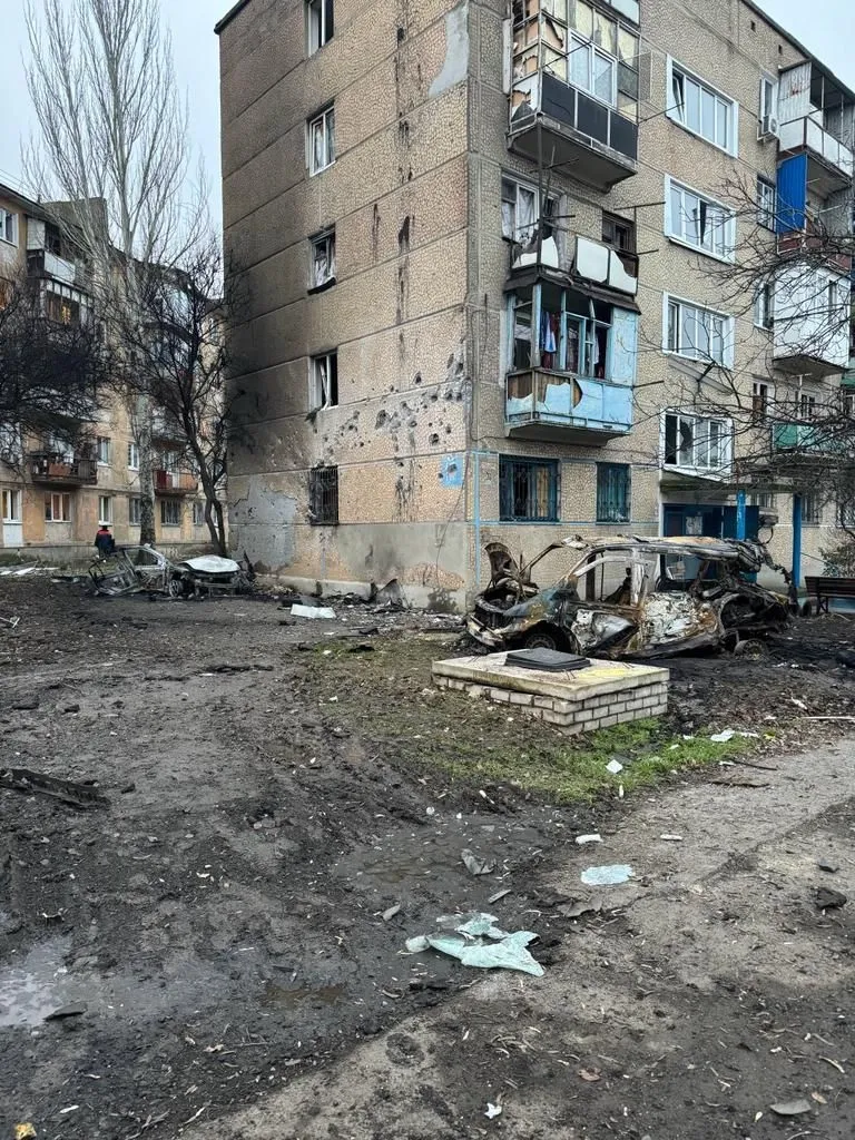 В Донецкой области одиночные вражеские обстрелы Авдеевки, повреждены многоэтажки в Торецке