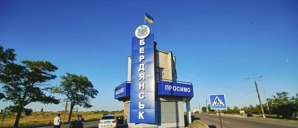 В окупованому росіянами Бердянську пролунали потужні вибухи 