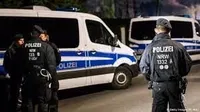 Исламисты могли планировать теракты в Кельне, Вене и Мадриде: несколько человек задержаны