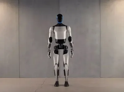 Tesla unveils next generation of humanoid robot