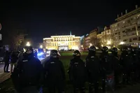 В сербському белграді затримали 38 учасників протестів: через заворушення поранені понад 30 поліцейських
