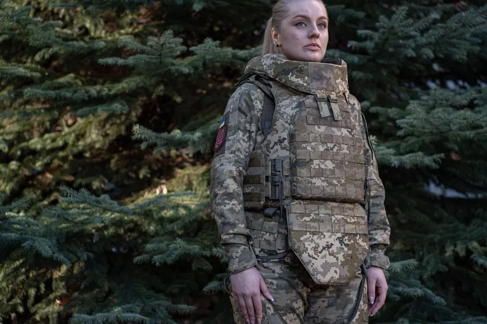 The Ministry of Defense has certified the first bulletproof vest for female soldiers: what is known