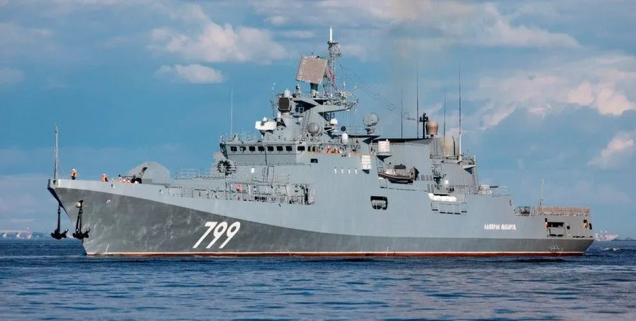 росія вивела у Чорне море три ракетоносії до 16 "Калібрів"