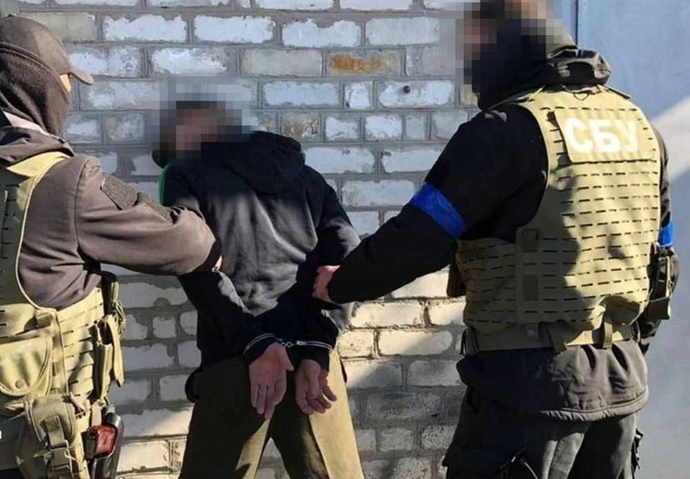 Supported the occupiers by passing on information about Ukrainian locations and resistance members: Russian accomplices were sentenced to 8 and 13 years in prison
