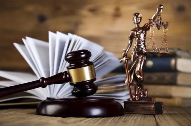zelenskyy-signs-bill-on-judicial-career-into-law
