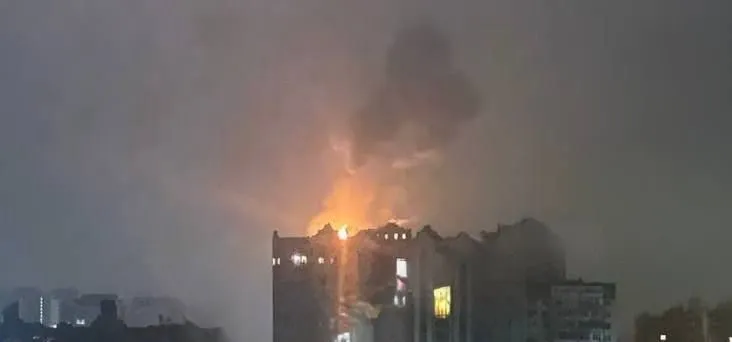 in-odesa-a-shahed-crashed-into-a-high-rise-building-causing-a-fire