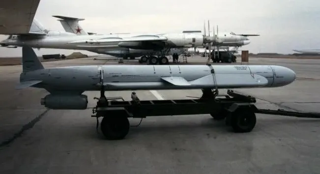massive-missile-strike-on-ukraine-the-enemy-used-missiles-with-foreign-components