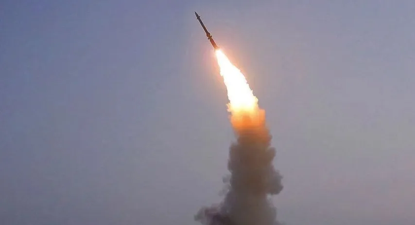 Воздушные силы предупреждали о движении вражеских ракет в направлении Черкасс