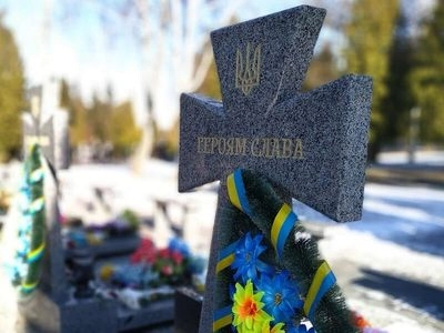 Зеленский подписал закон об ускорении строительства Национального военного мемориального кладбища