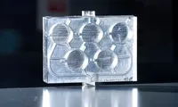 Дослідники створили на 3D-принтері унікальний пристрій для тестування ліків