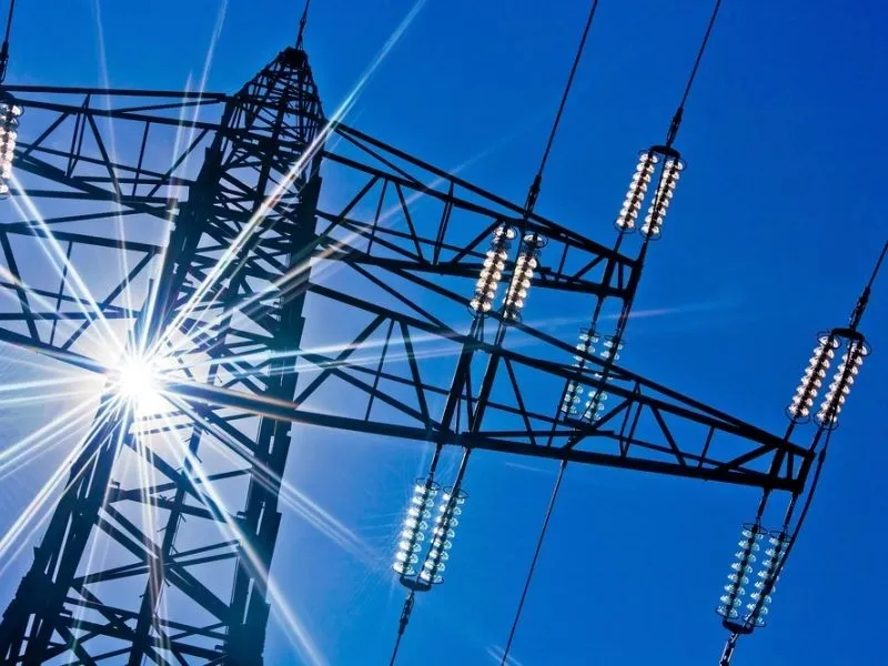 Enemy shelling damaged overhead lines and substation equipment in three regions - Ministry of Energy