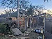 Fire starts in Dnipro due to falling rocket debris, injured in Nikopol region as a result of shelling 